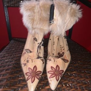 ONE DAY SALE Roberto Cavalli Booties